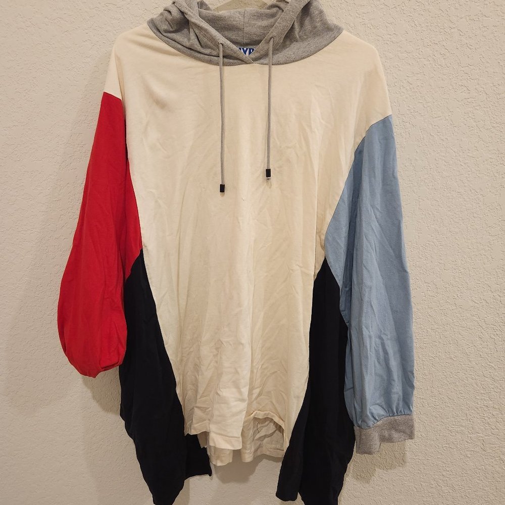 SJYP Unisex Hoodie (Size S)